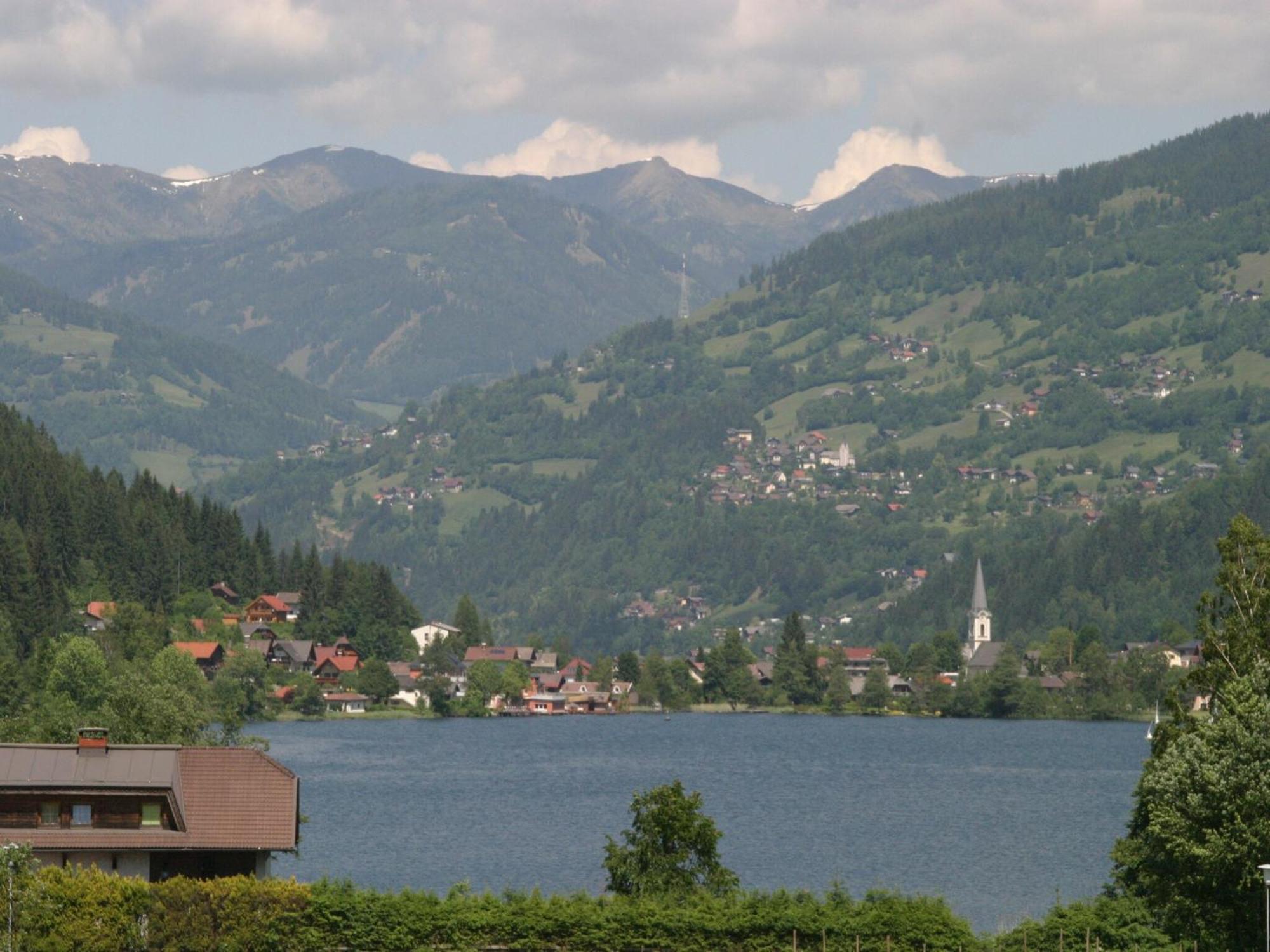 Cozy Apartment In Afritz Am See Near Gerlitzen Ski Area Luaran gambar